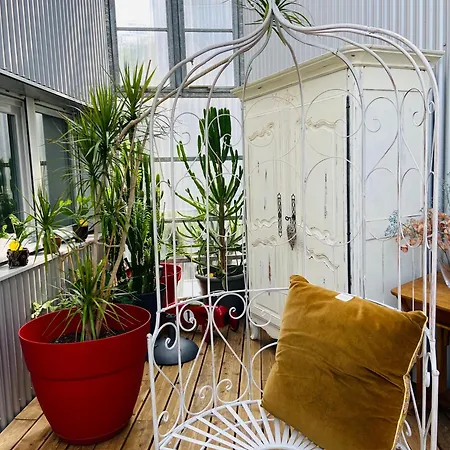 Apartmán Loft Atypique 130 M2 Clim Patio Couvert Et Terrasse Pkg Gratuit Tram A 5mn A Pied Un Acces Direct Au Centre-ville